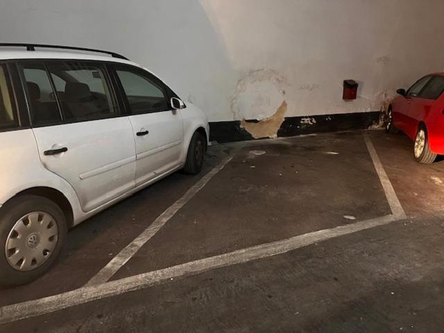 Luminoso Piso Grande Con Garaje En El Centro. Lejlighed Santander Eksteriør billede